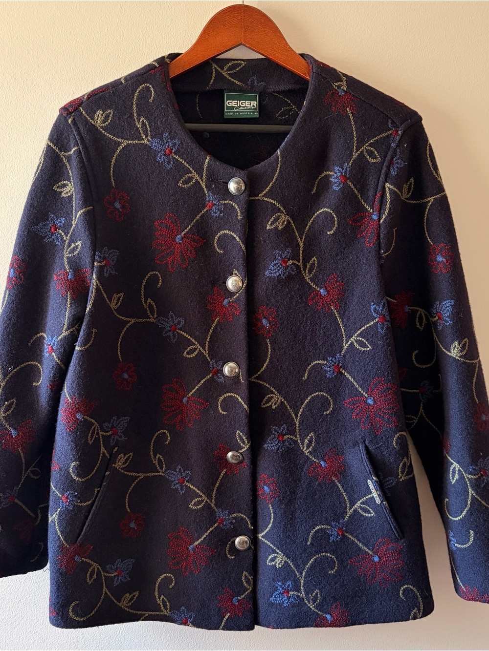 Geiger Collections Size 40 Vintage Navy Boiled Wool Austria Floral Jacket